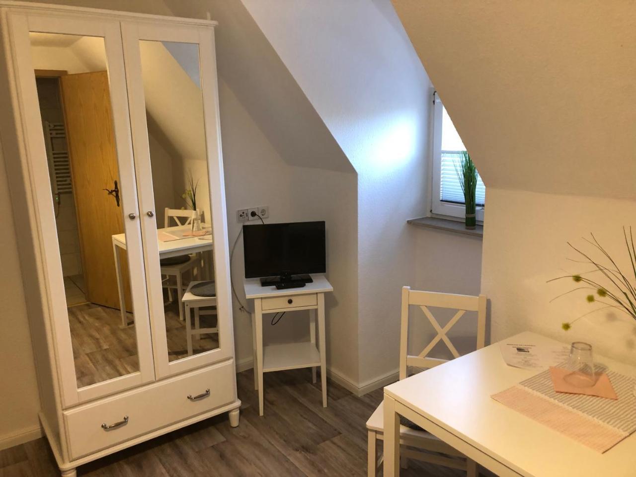 Hotel Waldperle Jarmen Esterno foto